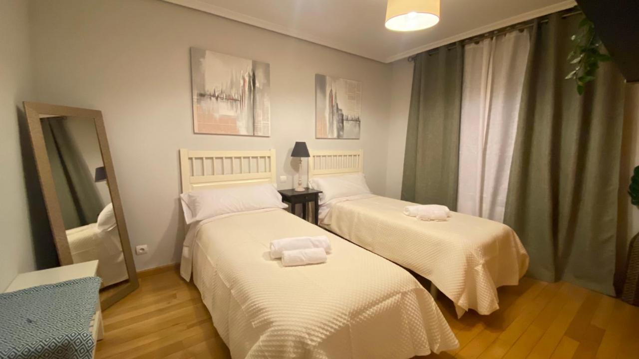 Aires De Toledo-Parque Warner Y Madrid En Familia Apartment ภายนอก รูปภาพ