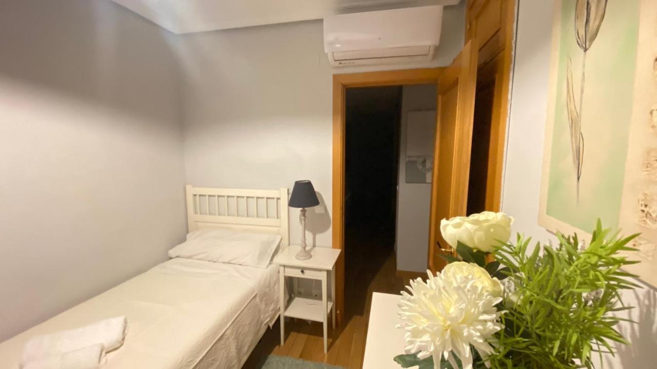 Aires De Toledo-Parque Warner Y Madrid En Familia Apartment ภายนอก รูปภาพ